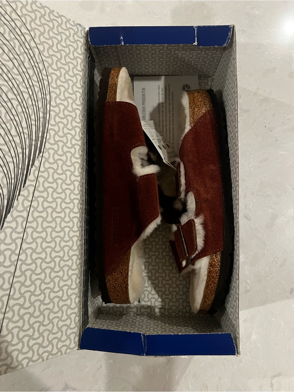 Birkenstock Arizona Fur Shearling Suede Sandals Burgundy Size 38 - Picture 3 of 4